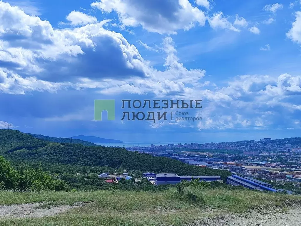 Участок в Краснодарский край, Новороссийск городской округ, с. Гайдук ... - Фото 1