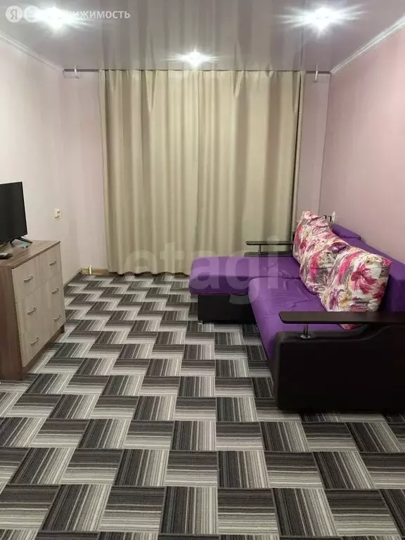 1-комнатная квартира: Чебаркуль, улица Карпенко, 13 (30.4 м) - Фото 1