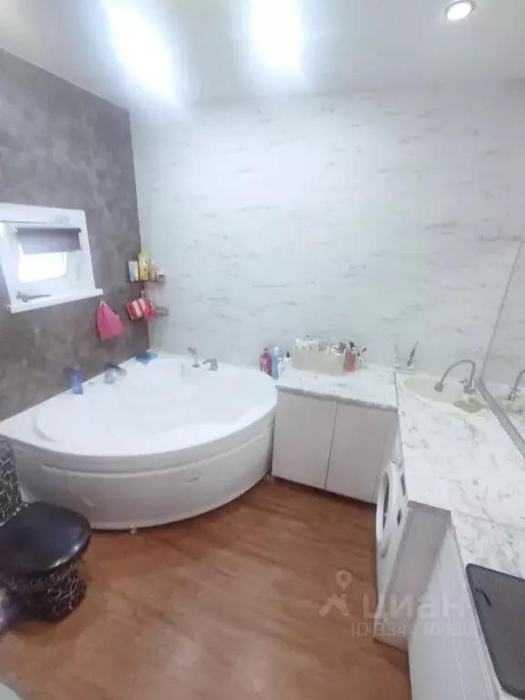 Дом в Саратовская область, Энгельс Лесокомбинатская ул., 7 (100 м) - Фото 2