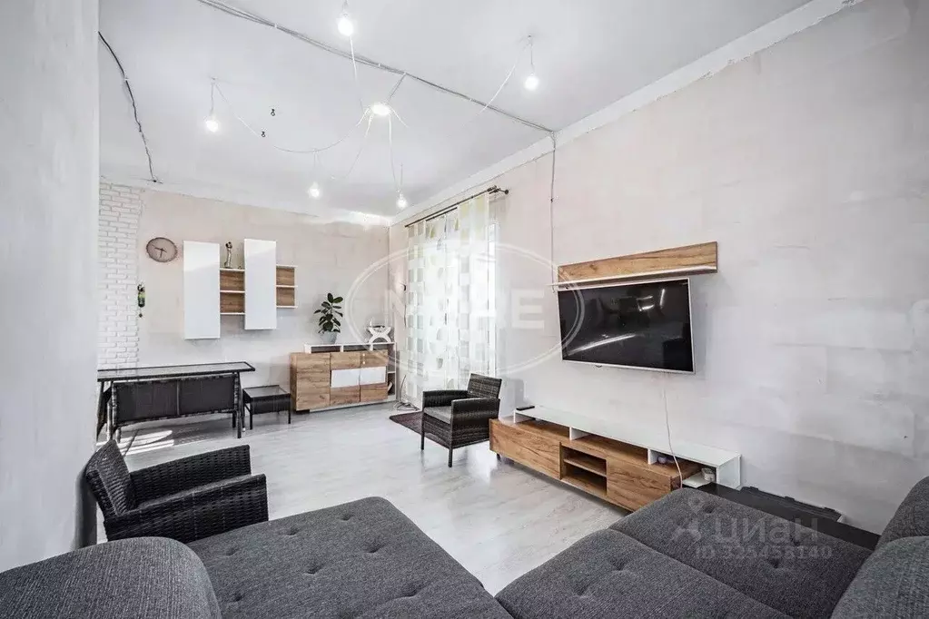 Дом в Калининградская область, Гурьевский муниципальный округ, пос. ... - Фото 1