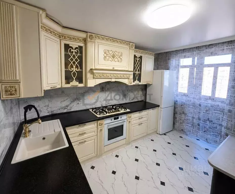 3-к кв. Крым, Симферополь ул. Тренева, 8 (74.0 м) - Фото 1