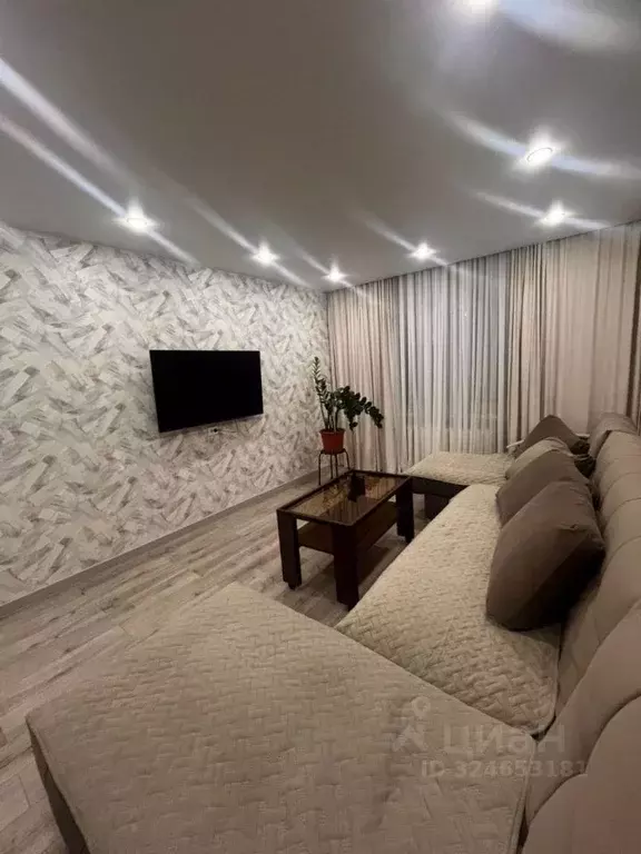 2-к кв. Омская область, Омск ул. Туполева, 5Б (52.2 м) - Фото 1