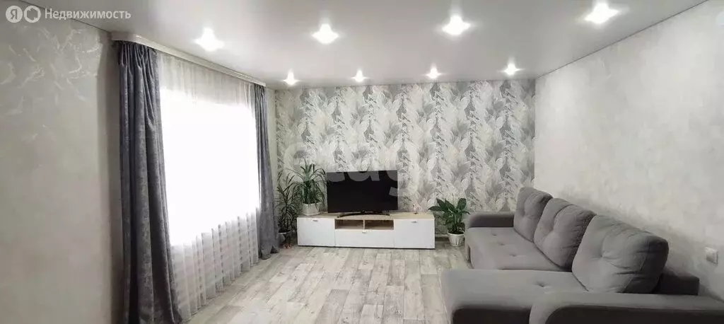 Дом в село Кызыл-Озек, Советская улица (129 м) - Фото 2