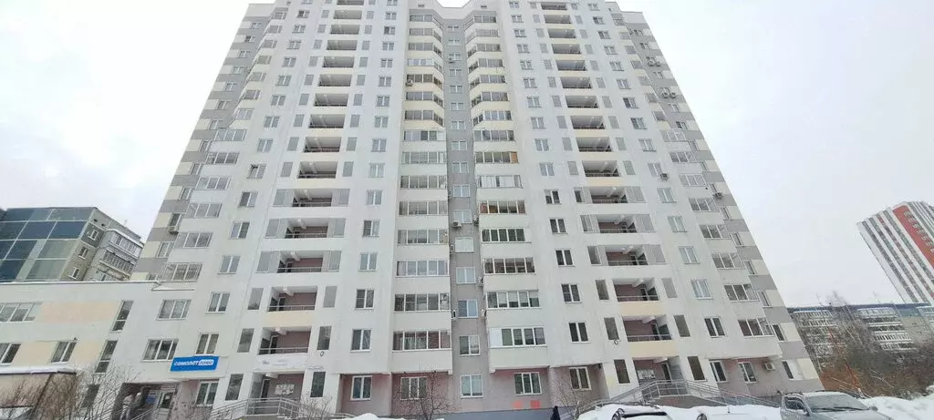 2-комнатная квартира: Екатеринбург, Волгоградская улица, 29А (82.1 м) - Фото 2