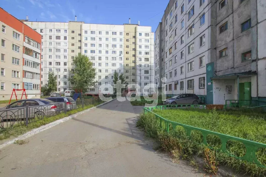 3-к кв. Тюменская область, Тюмень ул. Домостроителей, 6Б (66.3 м) - Фото 1