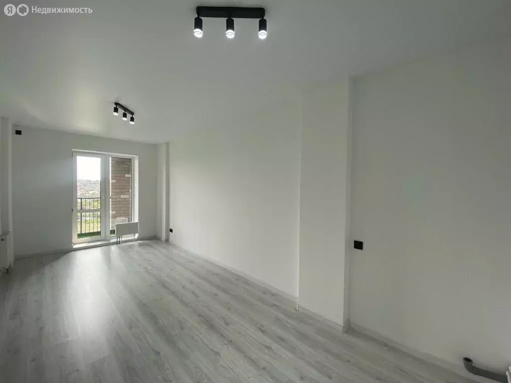 Квартира-студия: Волгоград, улица Полоненко, 4А (29.1 м) - Фото 1