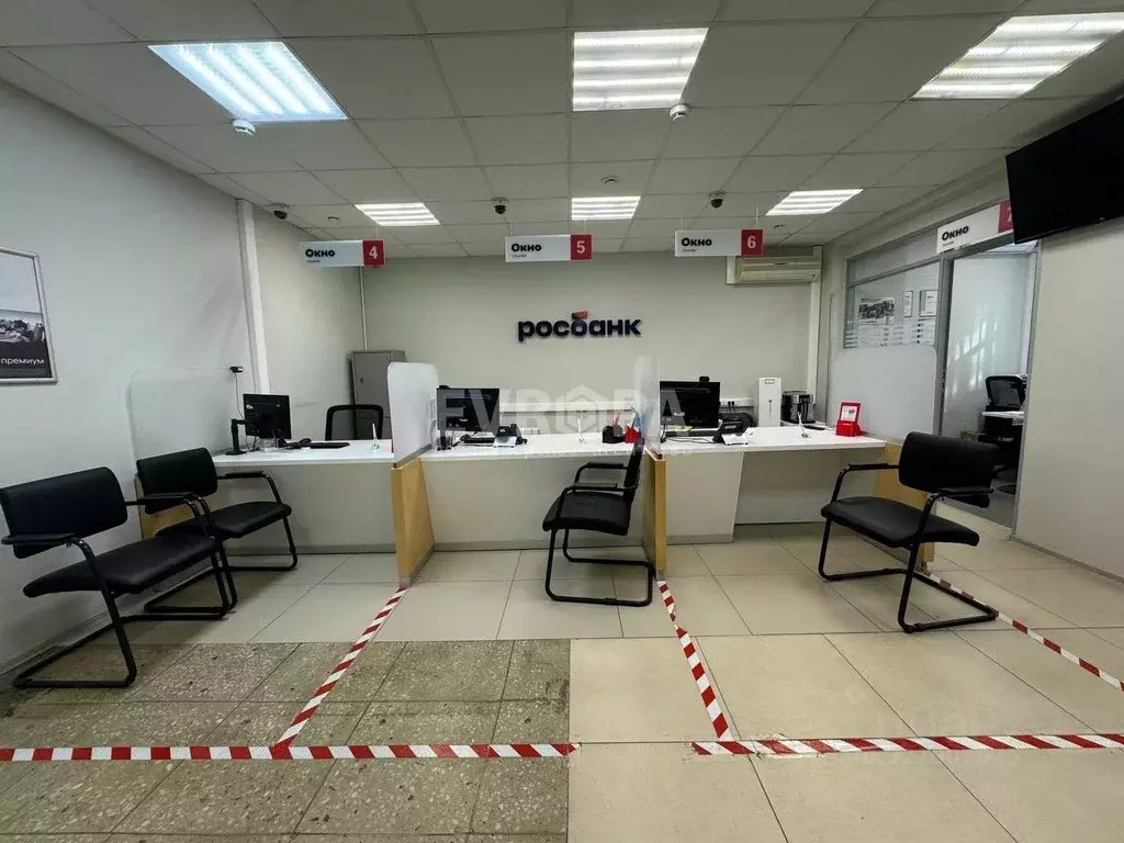 Офис в Ульяновская область, Ульяновск ул. Дворцовая, 7А (180 м) - Фото 1