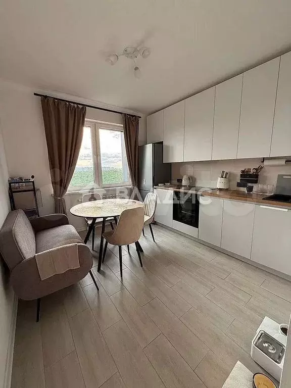 2-к. квартира, 60 м, 20/24 эт. - Фото 1