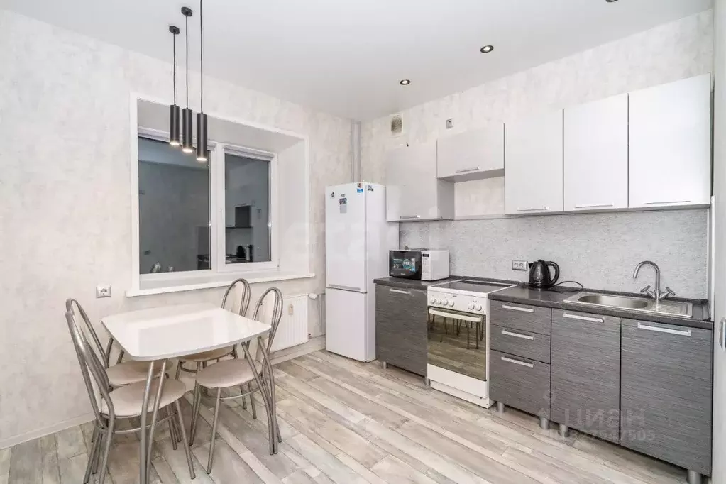 1-к кв. Хабаровский край, Хабаровск ул. 65-летия Победы, 1/6 (34.7 м) - Фото 1