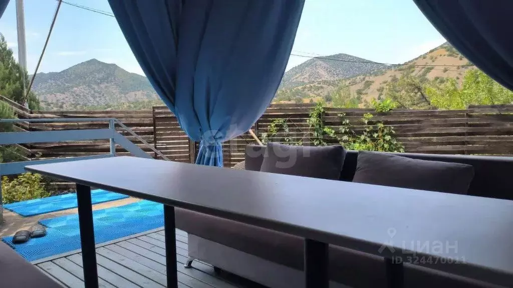 Дом в Крым, Судак муниципальный округ, с. Веселое, Жучкова кв-л  (138 ... - Фото 1