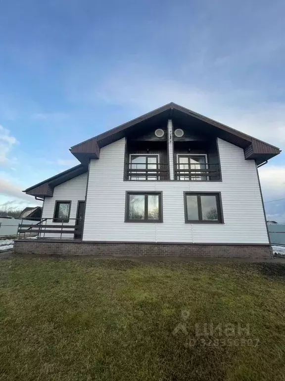 Дом в Ленинградская область, Волховский район, д. Иссад, Куршавель мкр ... - Фото 1