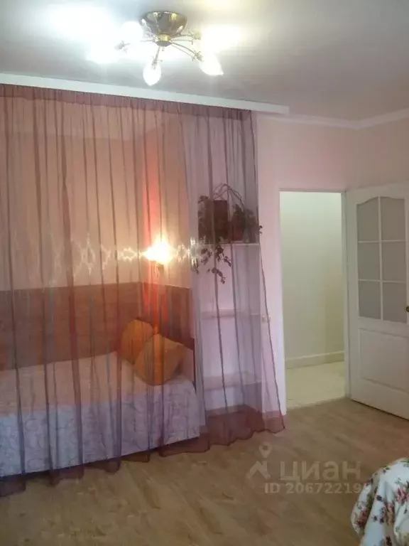 1-к кв. Крым, Симферополь ул. Гагарина, 9 (35.0 м) - Фото 0