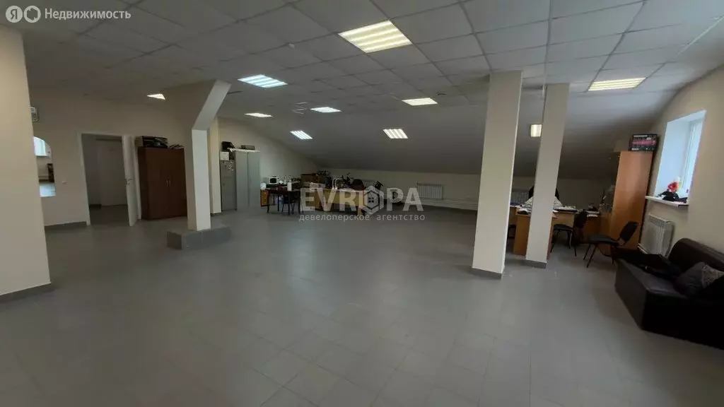 Офис (173 м) - Фото 1