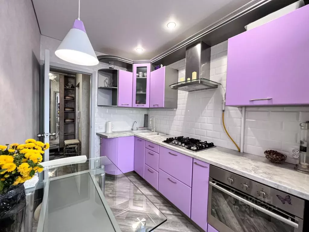 3-к кв. Оренбургская область, Оренбург ул. Чкалова, 15 (66.5 м) - Фото 1