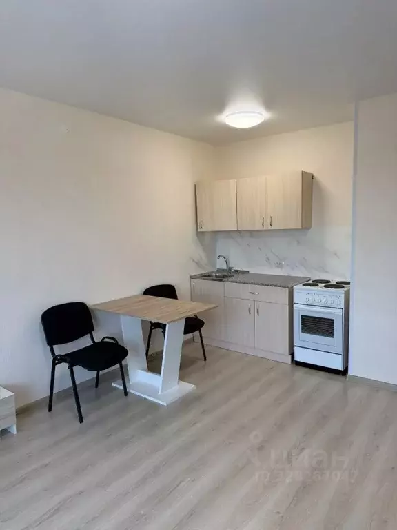 Студия Пермский край, Пермь ул. Адмирала Ушакова, 34А (26.1 м) - Фото 1