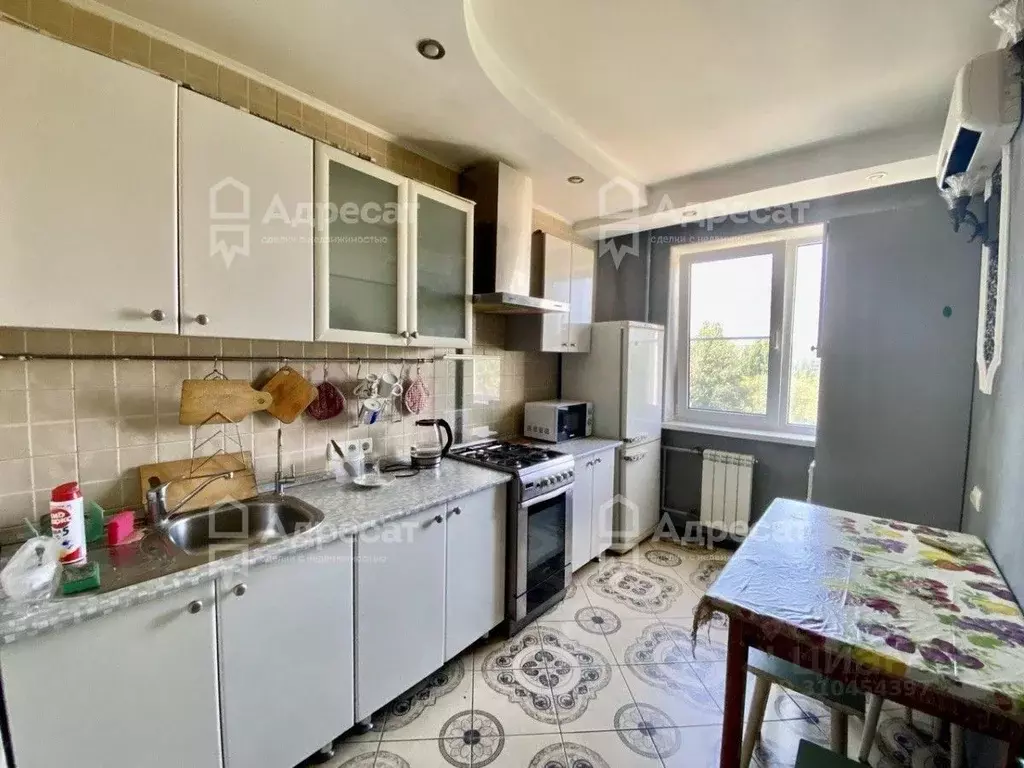 3-к кв. Волгоградская область, Волгоград бул. Энгельса, 26 (65.6 м) - Фото 1