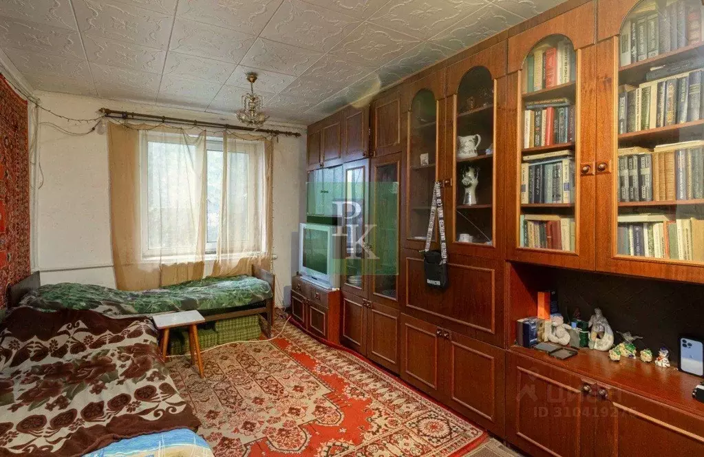 3-к кв. Крым, Симферопольский район, Гвардейское пгт кв Каштановый, 4 ... - Фото 1