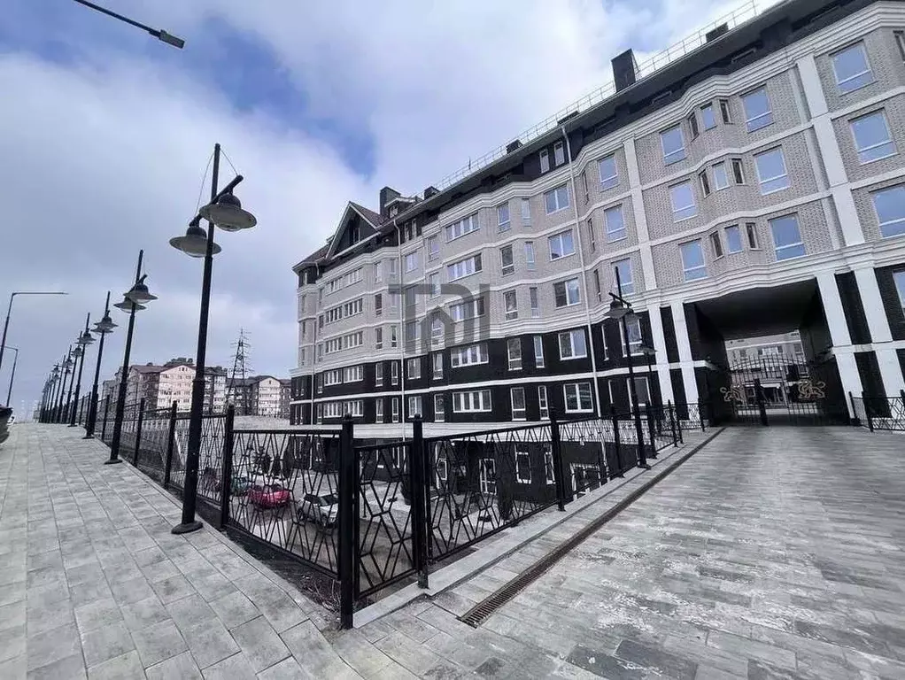 2-к кв. Волгоградская область, Волгоград ул. имени Покрышкина, 2 (47.1 ... - Фото 1