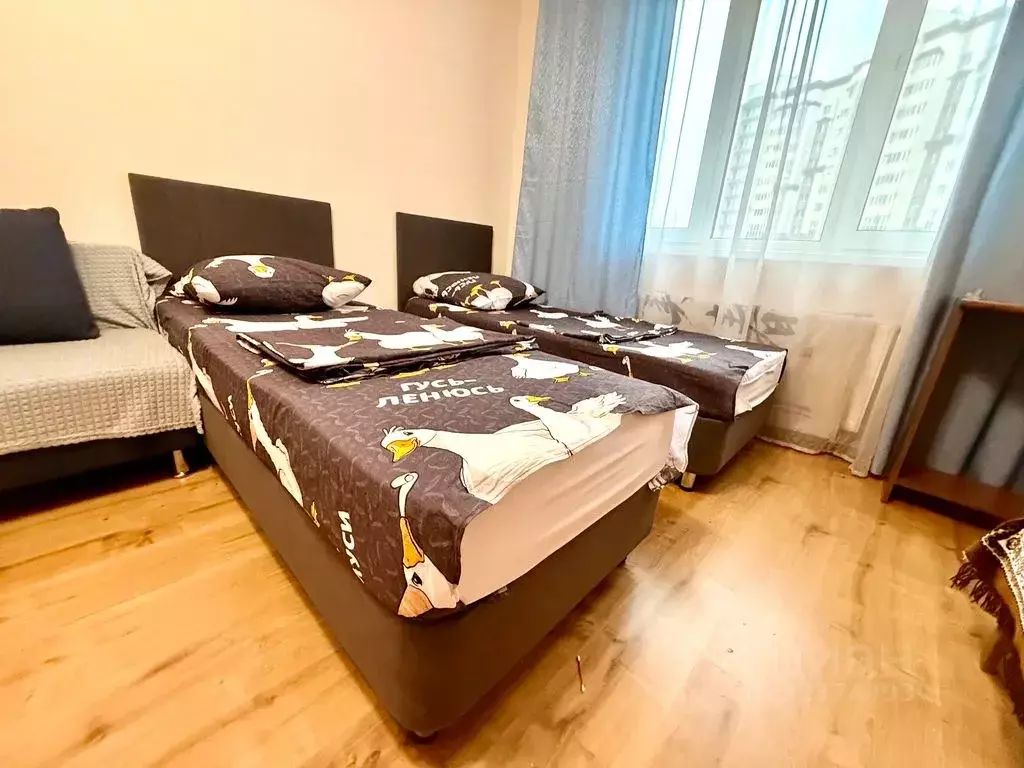 2-к кв. Московская область, Домодедово Южный мкр, ул. Курыжова, 1к1 ... - Фото 0