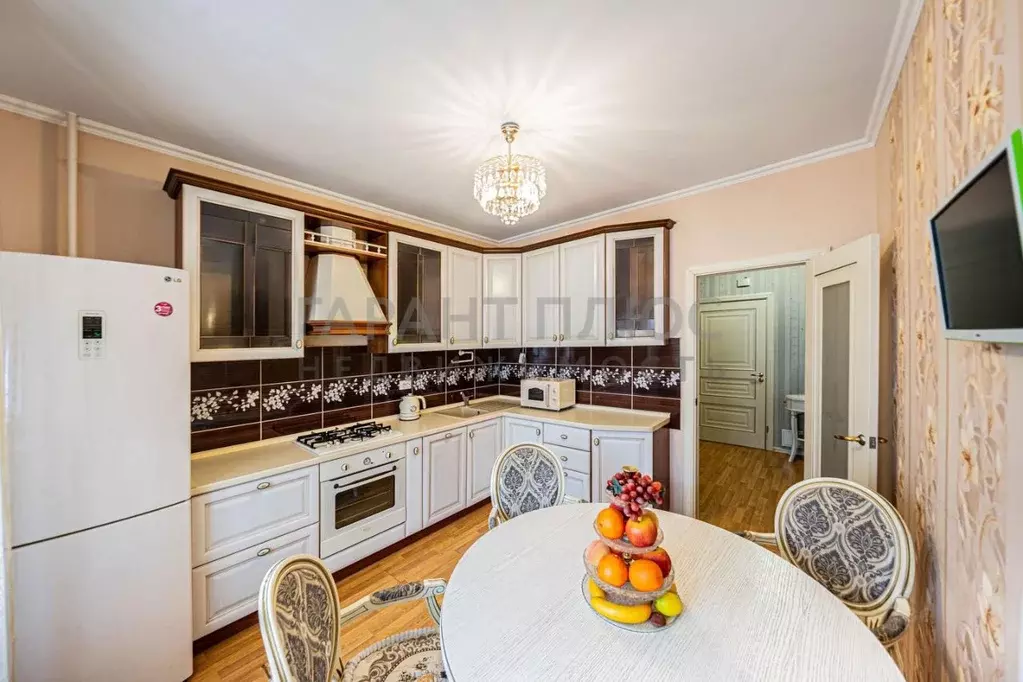 3-к кв. Липецкая область, Липецк ул. П.И. Смородина, 3 (93.6 м) - Фото 2