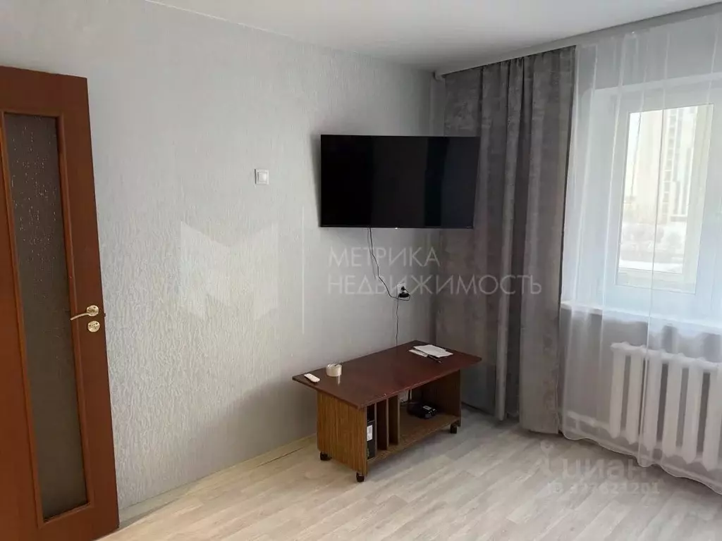 1-к кв. Тюменская область, Тюмень Одесская ул., 18а (30.7 м) - Фото 1