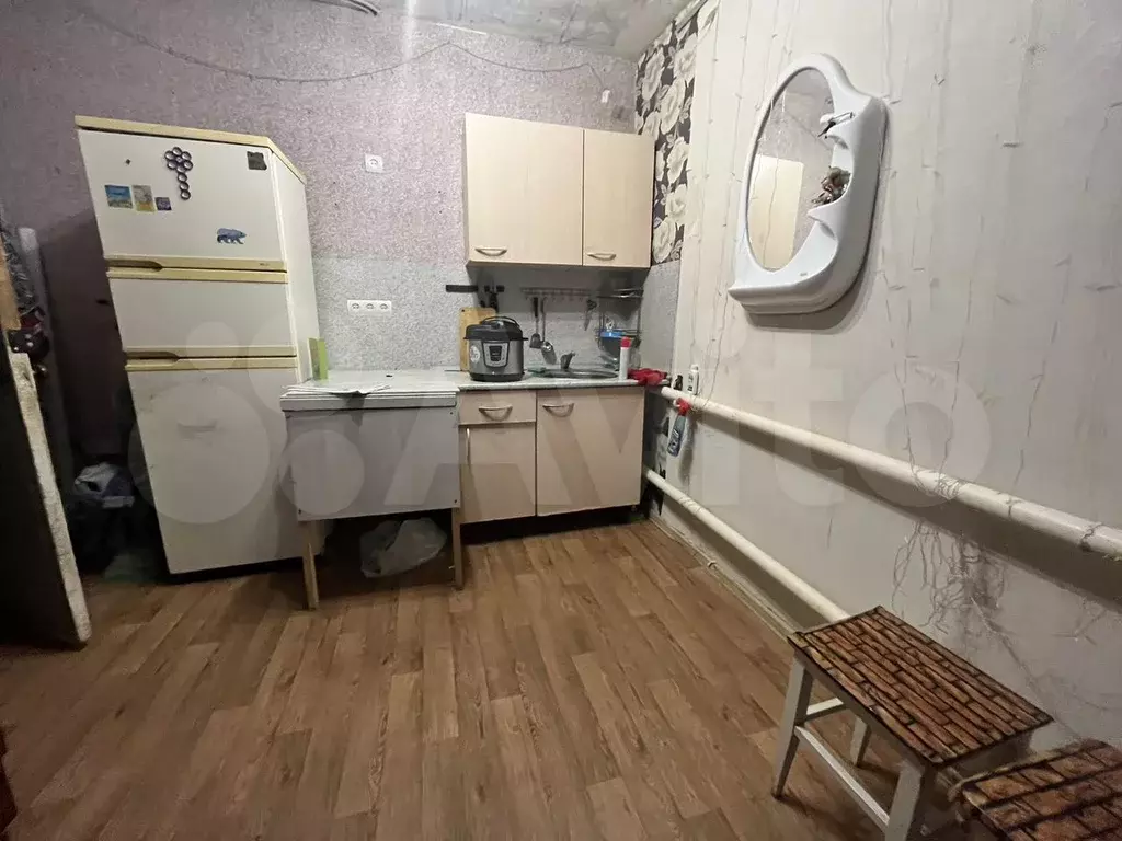 Комната 18 м в 4-к., 4/6 эт. - Фото 1