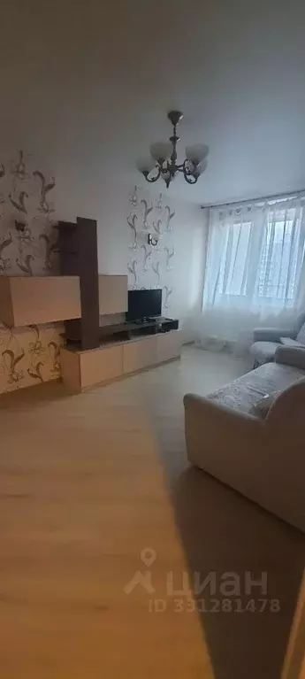 1-к кв. Москва ул. Чистова, 16к1 (36.7 м) - Фото 1