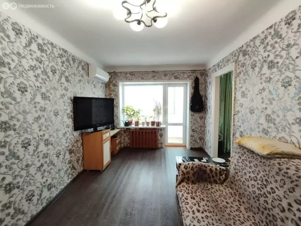 3-комнатная квартира: Воронеж, улица 9 Января, 97 (41.7 м) - Фото 1