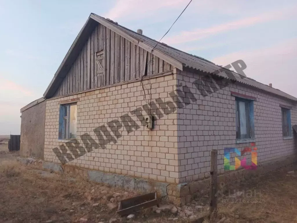 3-к кв. Калмыкия, Октябрьский район, Иджилское с/мо, пос. Северный  ... - Фото 1