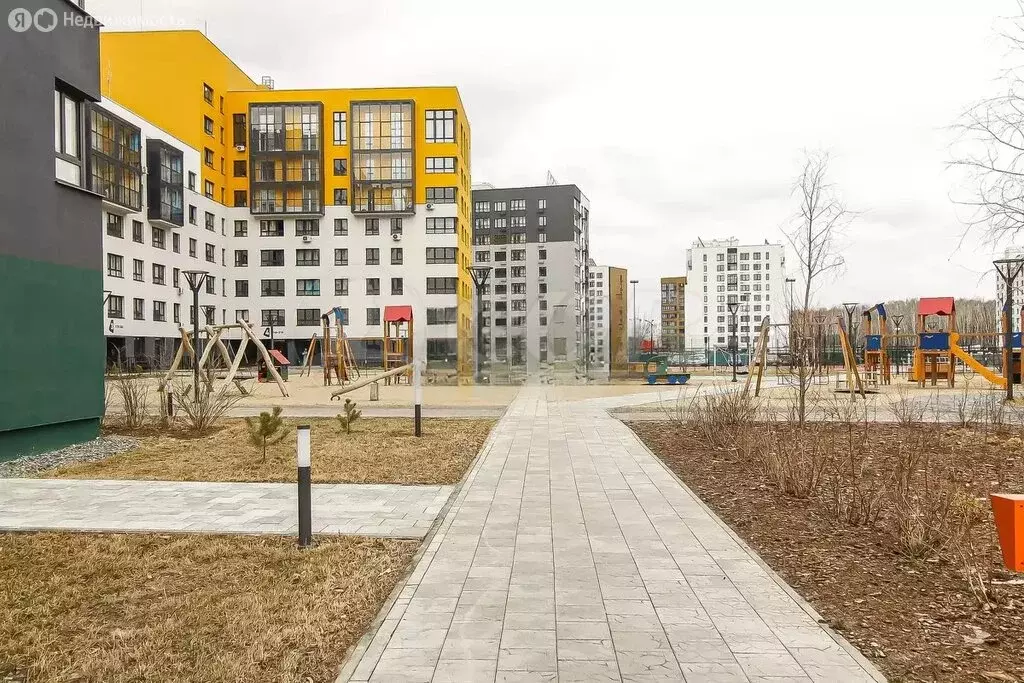 1-комнатная квартира: микрорайон Рощино, улица Александра Федоровича, ... - Фото 0
