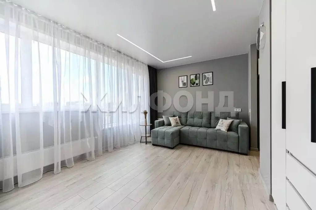 Студия Алтайский край, Барнаул ул. Имени В.Т. Христенко, 2к4 (30.3 м) - Фото 2