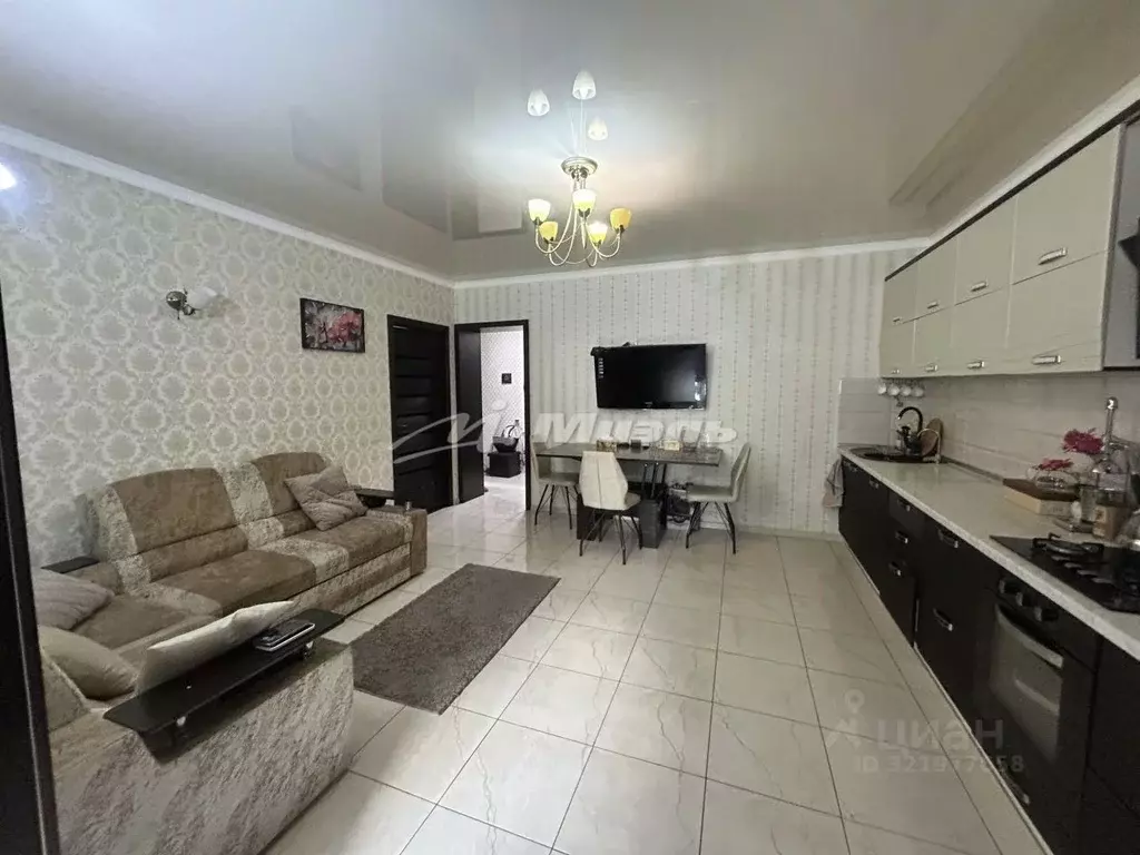 1-к кв. Крым, Симферополь ул. Камская, 29А (53.0 м) - Фото 0