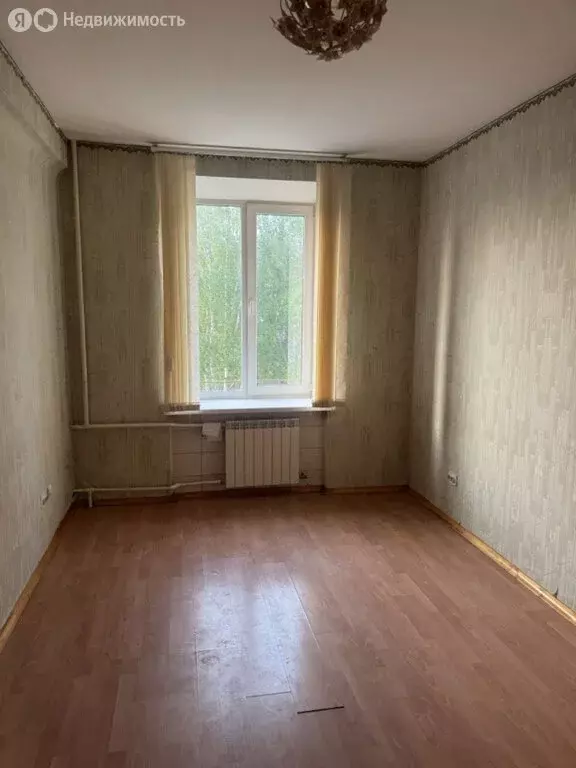 3-комнатная квартира: Нижний Тагил, улица Окунева, 11 (71 м) - Фото 1