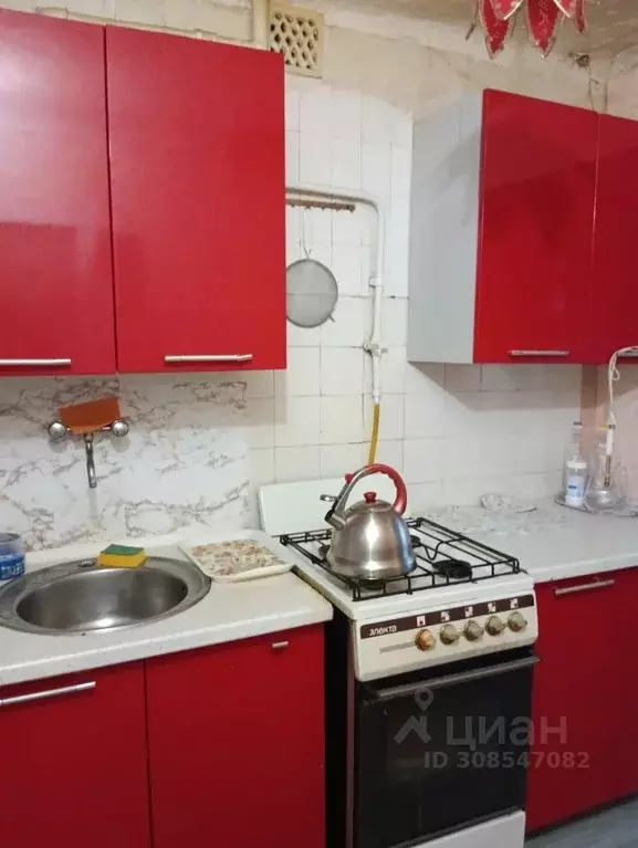 3-к кв. Волгоградская область, Волгоград ул. Землянского, 1 (54.0 м) - Фото 2