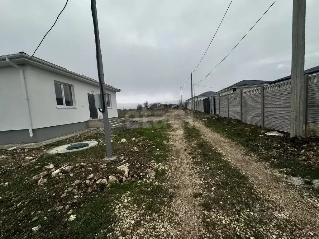 Дом в Крым, Симферопольский район, Урожайновское с/пос, Колос СТ  (114 ... - Фото 1