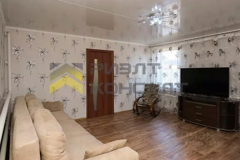 Дом в Омская область, Омск ул. Дунаевского, 11 (64 м) - Фото 1