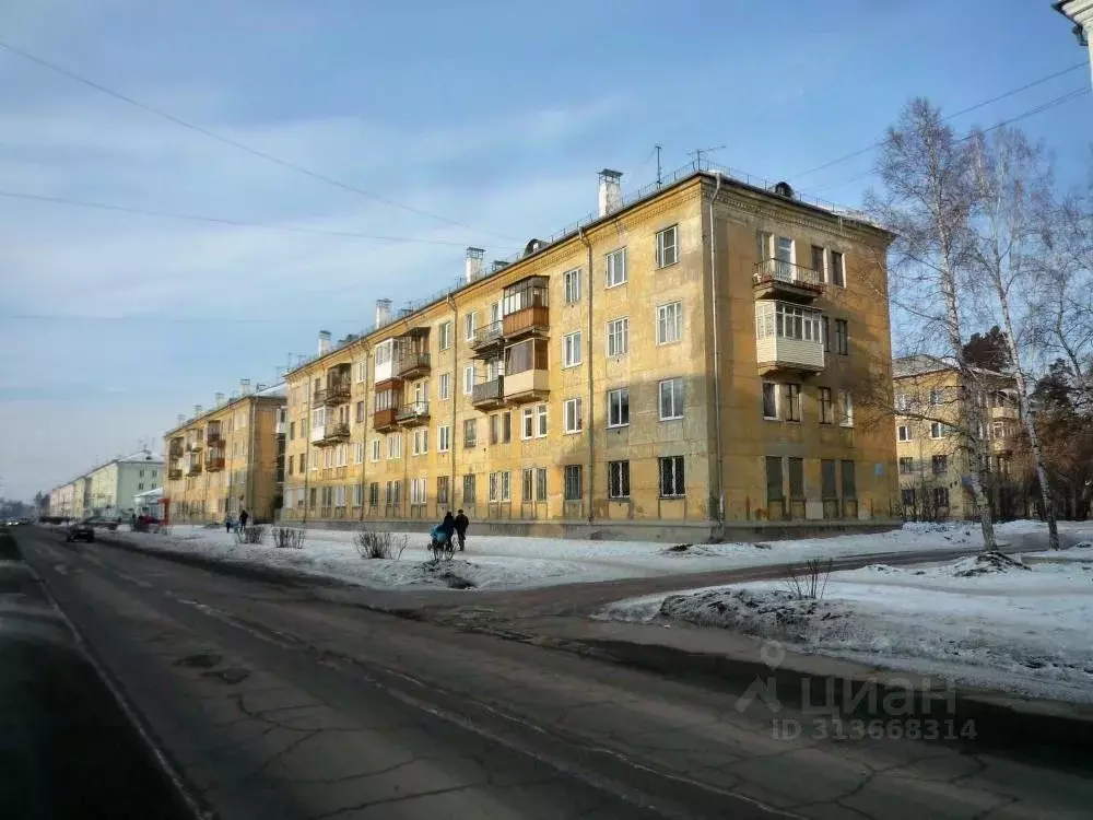 2-к кв. Иркутская область, Ангарск 86-й кв-л, 8 (41.0 м) - Фото 0