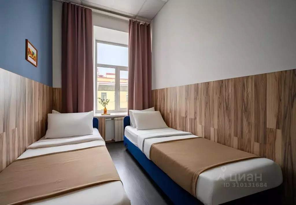 Комната Санкт-Петербург Большая Конюшенная ул., 14 (8.0 м) - Фото 1
