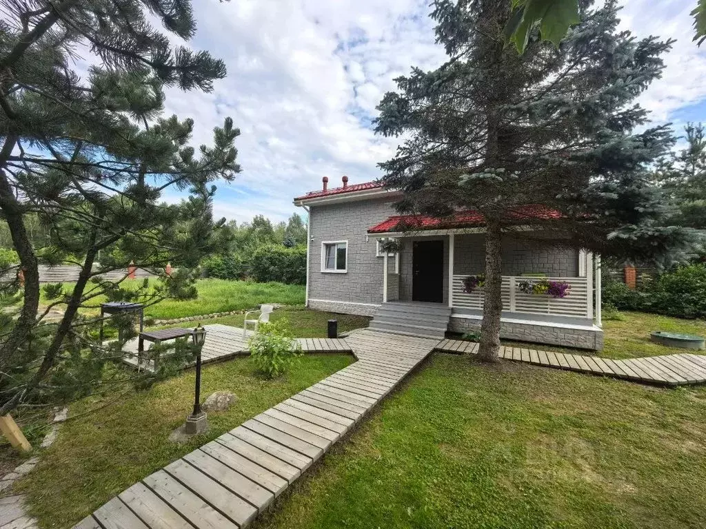 Дом в Ленинградская область, Выборгский район, Советское городское ... - Фото 1