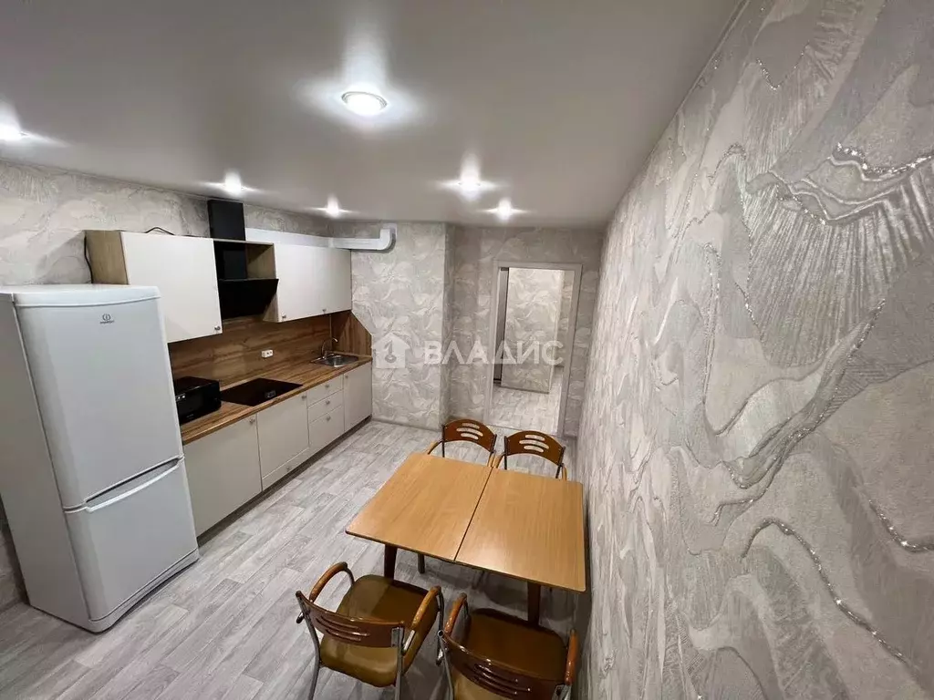 2-к кв. Владимирская область, Владимир просп. Строителей, 9к2 (67.0 м) - Фото 1