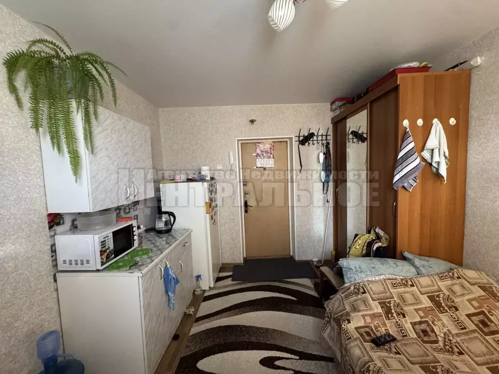 Комната Смоленская область, Смоленск ул. Шевченко, 87 (12.2 м) - Фото 1