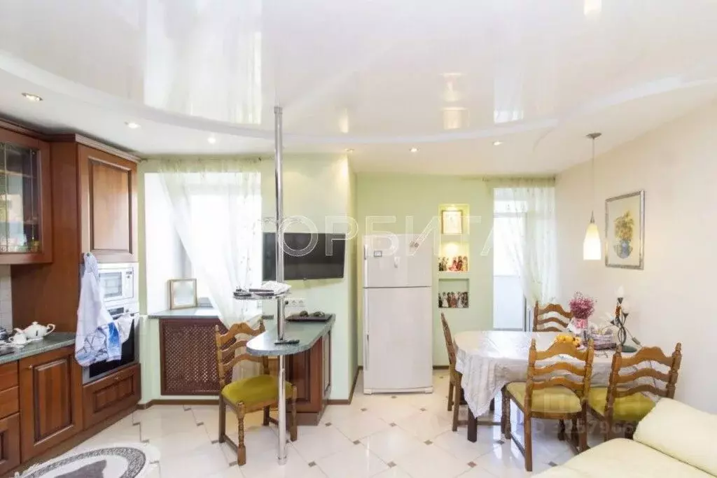 3-к кв. Тюменская область, Тюмень Северная ул., 3 (112.7 м) - Фото 2