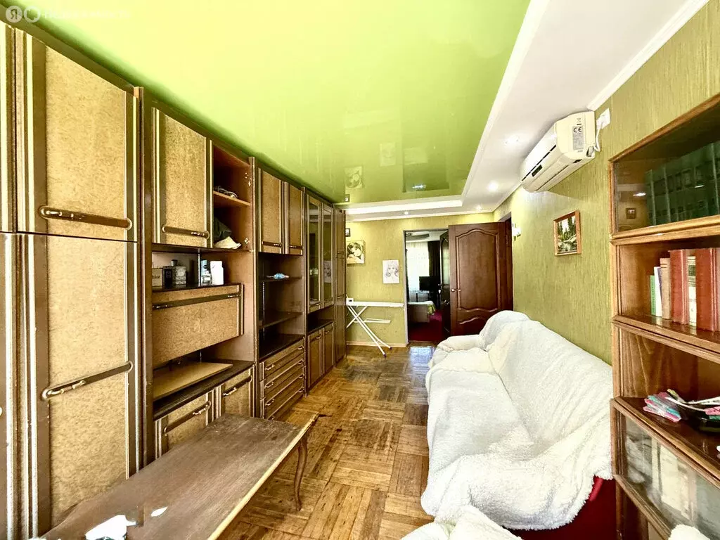 3-комнатная квартира: Симферополь, Киевская улица, 124 (61.1 м) - Фото 0