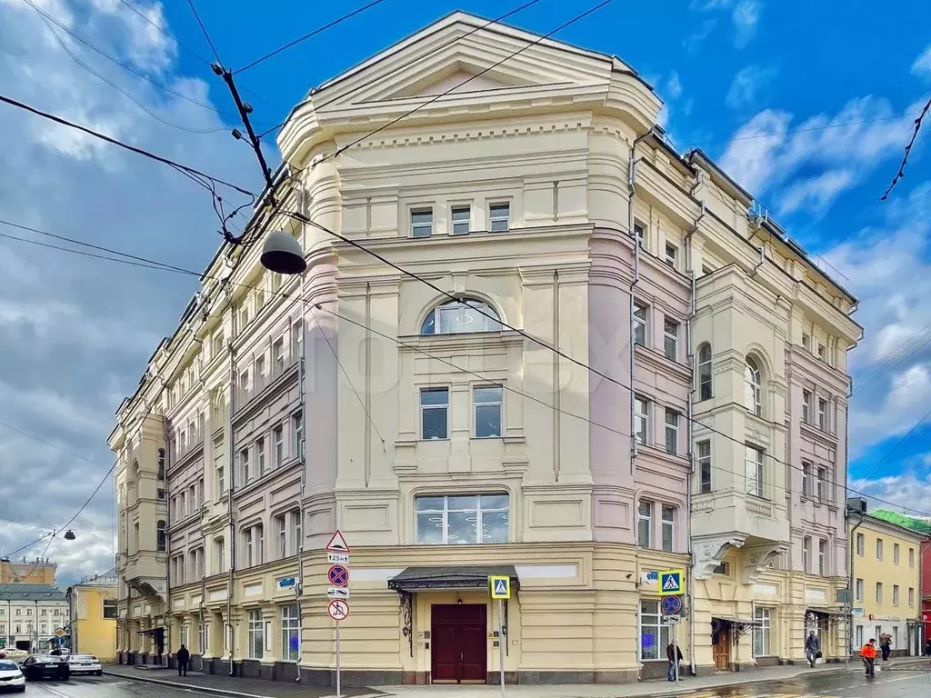 Офис в Москва Милютинский пер., 13С1 (1300 м) - Фото 1