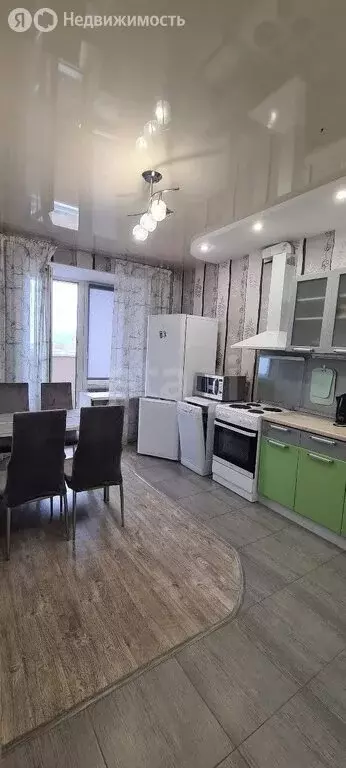 1-комнатная квартира: Тюмень, Индустриальная улица, 34 (54.3 м) - Фото 1
