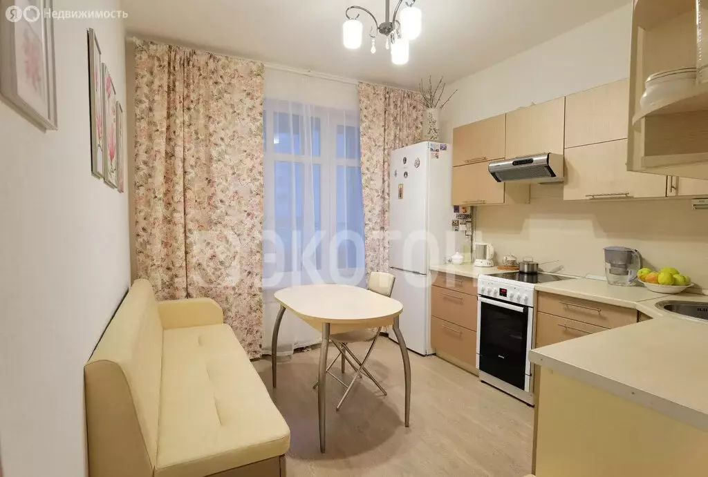 2-комнатная квартира: Санкт-Петербург, Союзный проспект, 4 (60 м) - Фото 1