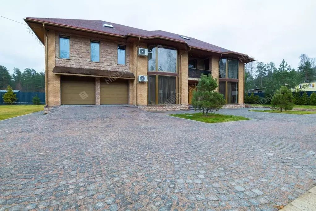 Коттедж в Санкт-Петербург пос. Комарово, ул. Цветочная (300 м) - Фото 2