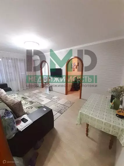 Продаётся 4-к квартира, 62.2 м - Фото 1