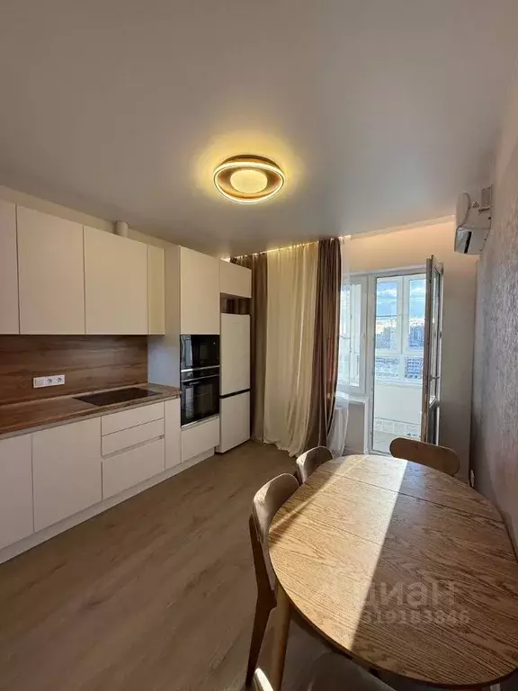2-к кв. Краснодарский край, Краснодар ул. Питерская, 40к1 (60.0 м) - Фото 0