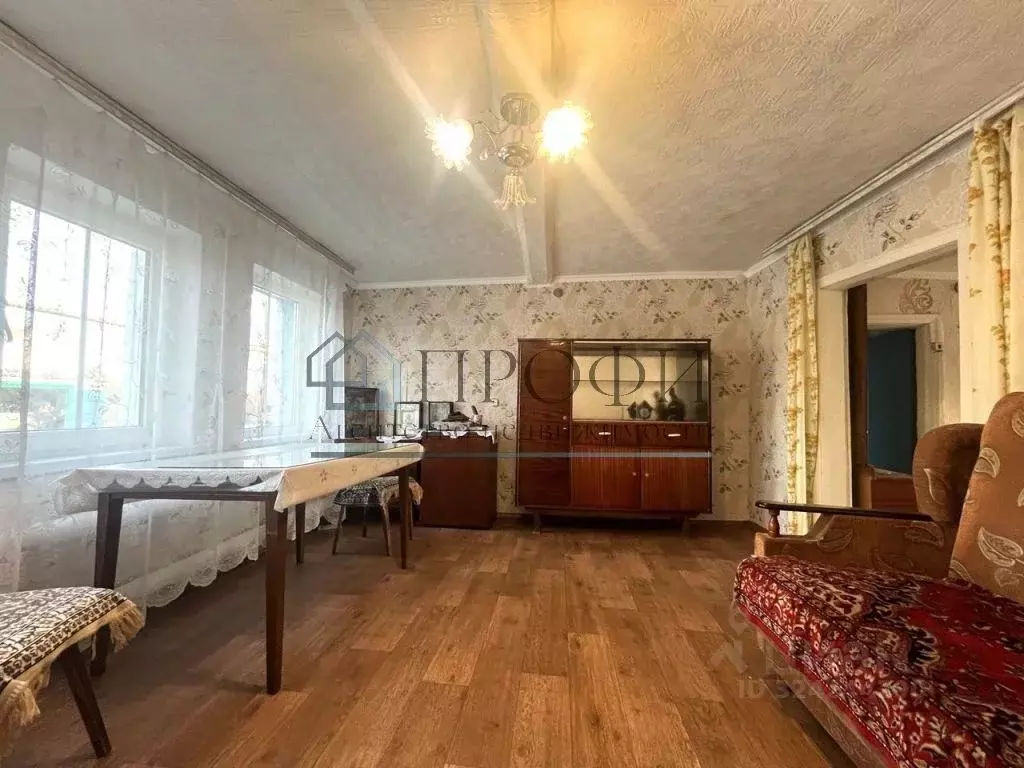 Дом в Белгородская область, Новооскольский муниципальный округ, с. ... - Фото 1